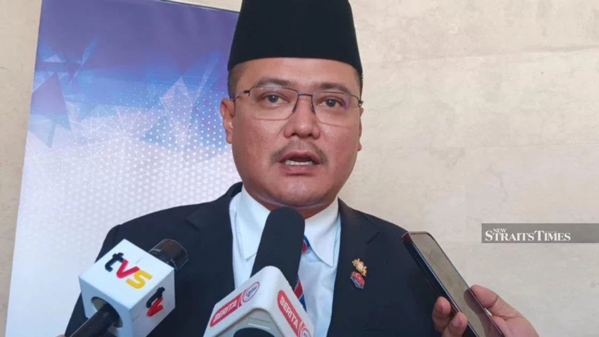 Johor BN Rejects Ex-Speaker's Palace Claims as Baseless While Umno Youth Reports Escalate