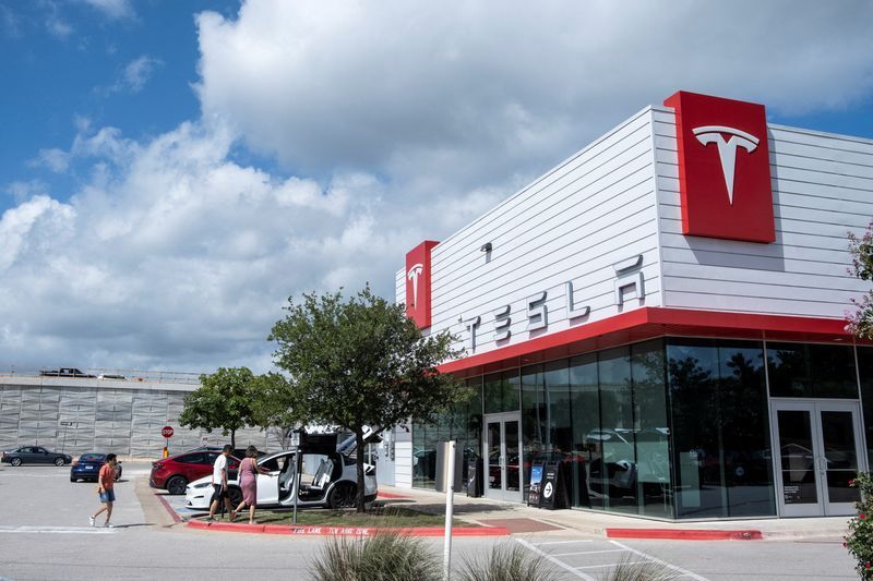 US Safety Board Opens Investigation into Tesla Crash That Killed Texas Resident